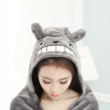 Anime Giyilebilir Polar Hoodie Battaniye Totoro Sevimli yatak battaniyesi Mercan Kadife Sıcak Atmak Battaniye Kış Yetişkin Çocuklar için