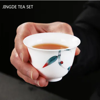 Zarif Beyaz Porselen çay bardağı El-boyalı Çiçekler Seramik çay bardağı Lotus Ana Fincan Çin çay seti Ev Çay Kase Şarap Bardağı